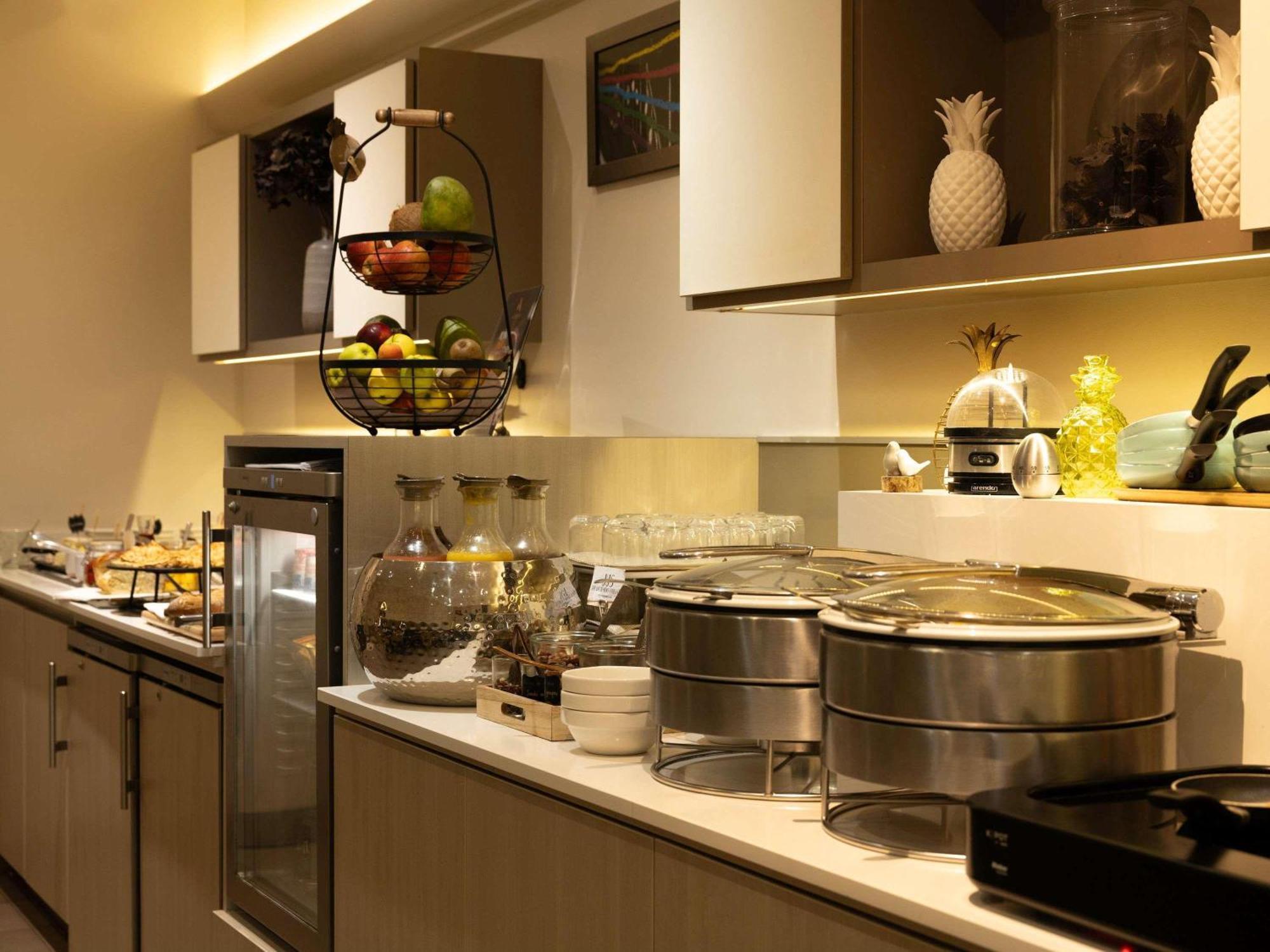 Mercure Opera Grands Boulevards Hotel Paris